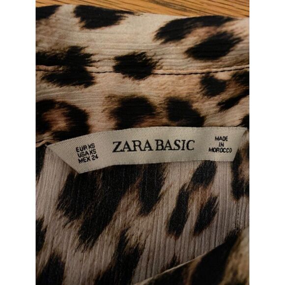 Zara, women's leopard print, long sleeve button down collared blouse size XS - Picture 6 of 6